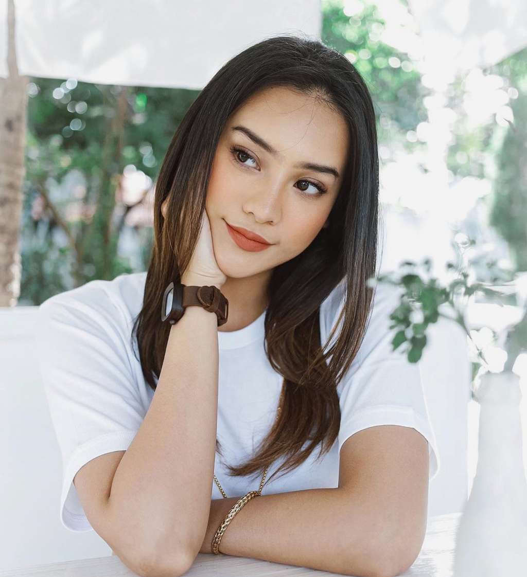 Bukti Cantik dari Lahir, Intip Foto Masa Kecil Anya Geraldine