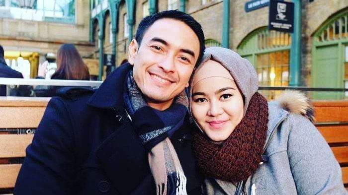 Zumi Zola Digugat Cerai Istri, Intip Potret Kenangan Mesranya