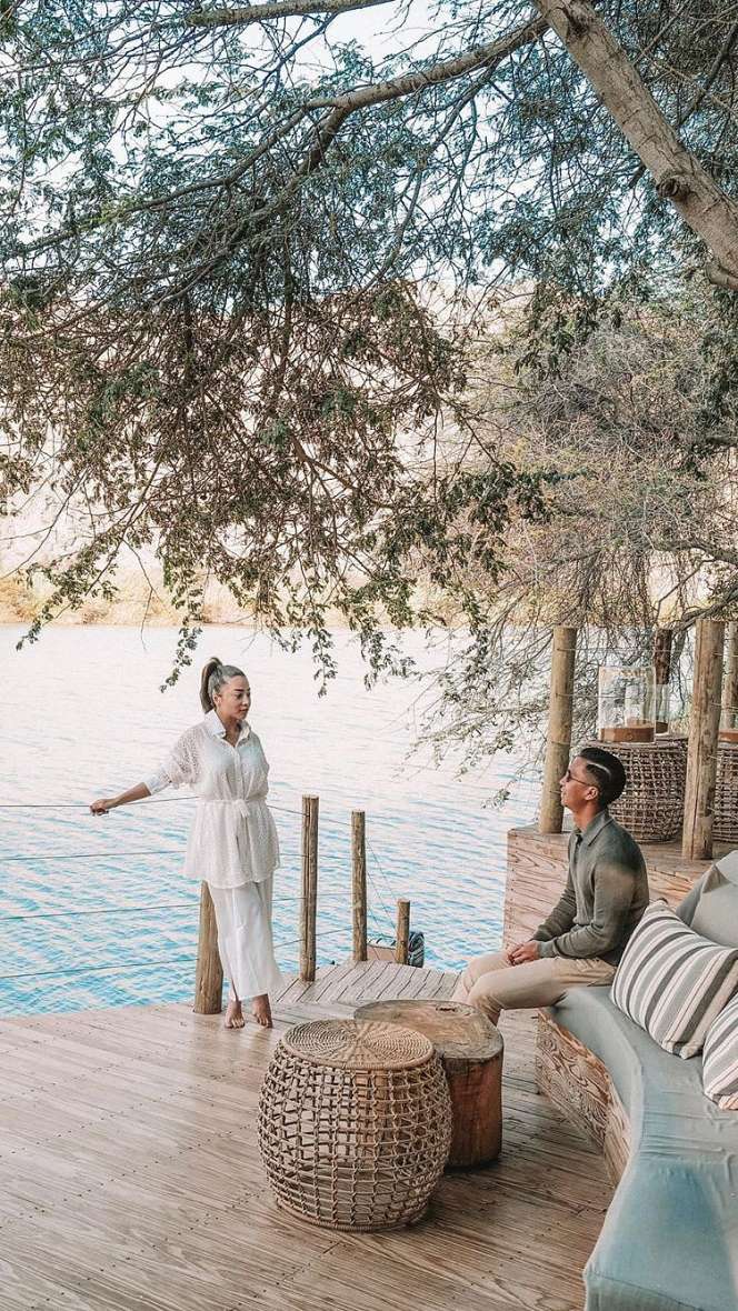Sweet Banget, 5 Momen Mesra Nikita Willy Dilamar Indra Priawan