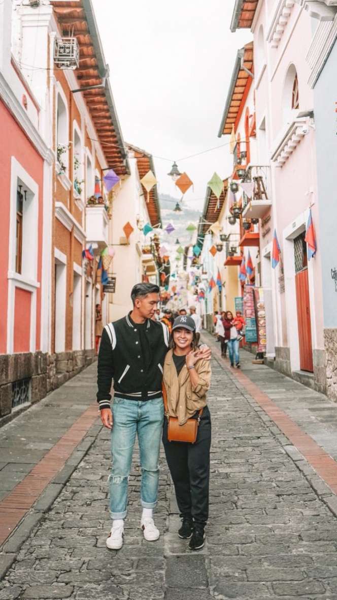 Sweet Banget, 5 Momen Mesra Nikita Willy Dilamar Indra Priawan