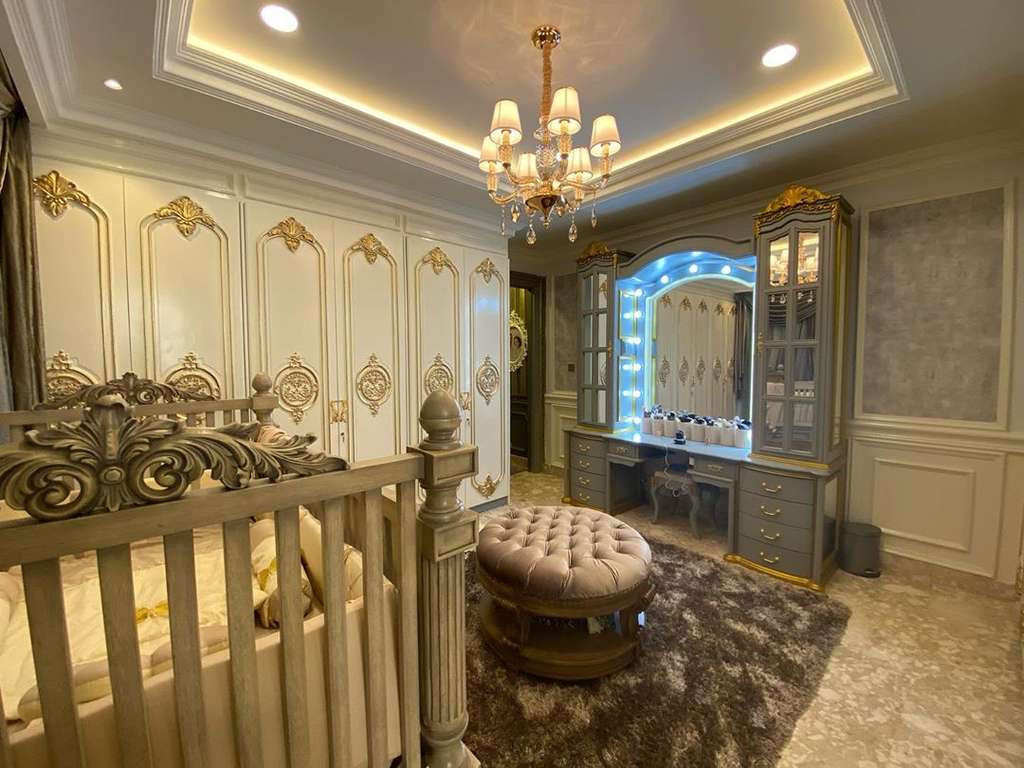 Bak Istana, Intip Megah dan Mewahnya Kamar Bayi Tasya Farasya