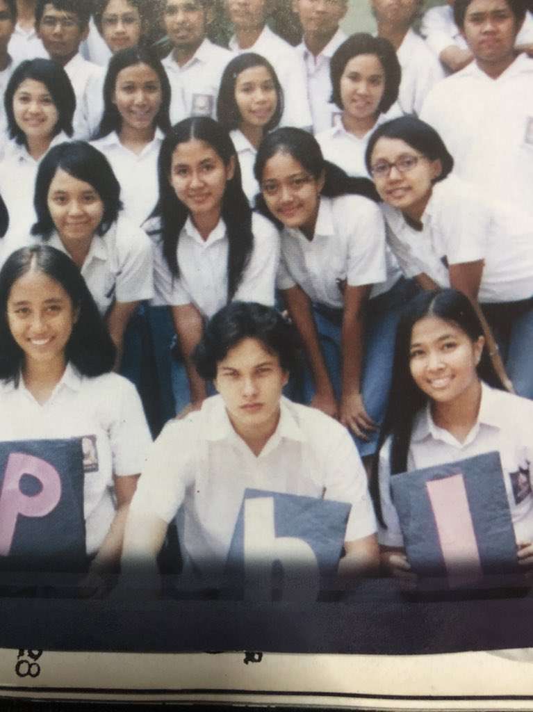 Gantengnya Bikin Histeris! Potret Masa SMA Nicholas Saputra