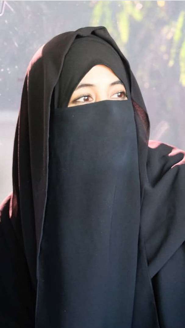 Tetap Setia, 5 Seleb Ini Pilih Sendiri Usai Suami Meninggal