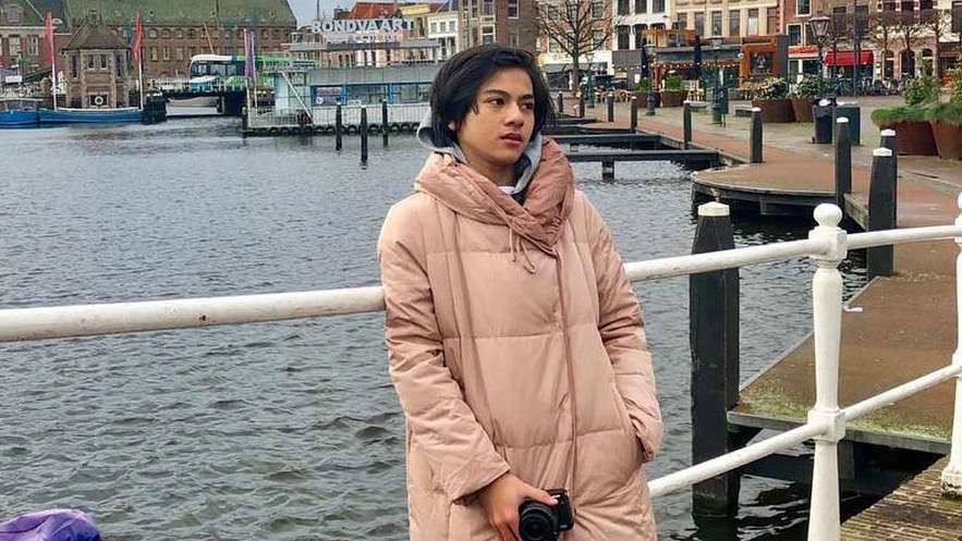 Potret dari Kecil Hingga Remaja Rey Bong, Ganteng Banget!