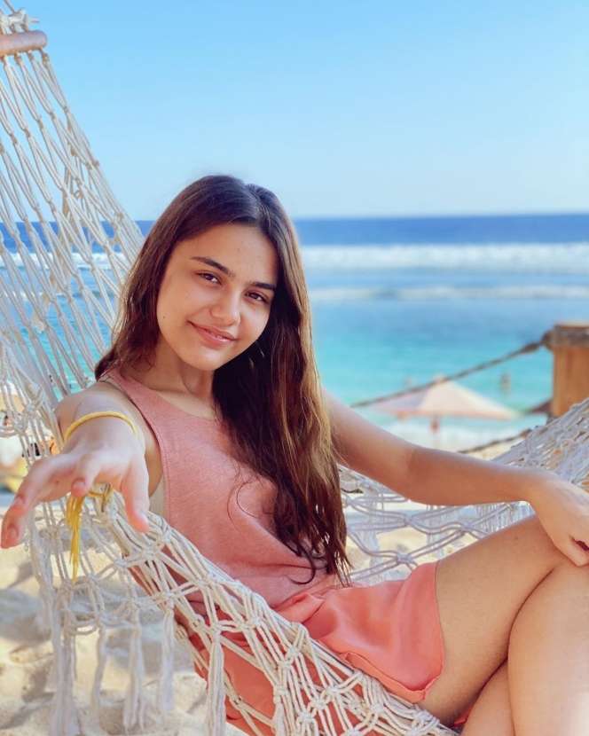 Kini Remaja, Pesona Chantiq Schagerl Bikin Nggak Berkedip!