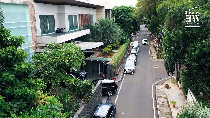 Potret Istana Manoj Punjabi, Bikin Jiwa 'Misqueen’ Bergetar