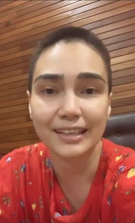 Mengejutkan! 5 Penampilan Baru Feby Febiola Berambut Bondol