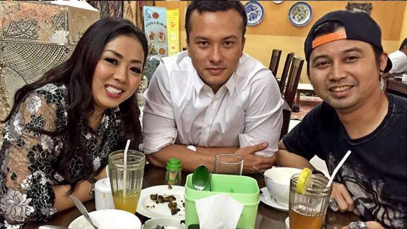 Tak Terekspos, Ini Jasa Nicholas Saputra Buat Keluarga Soimah