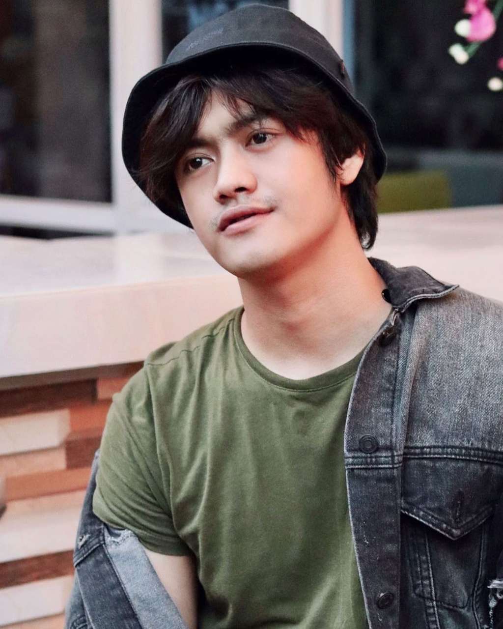 Intip Potret Denias Ismail, Mantan Lesti yang Mirip Oppa Korea
