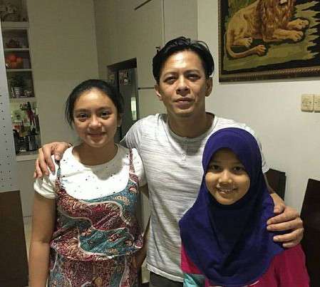 Single Father, 5 Seleb Cowok Ini Tetap Bahagia Bersama Anak