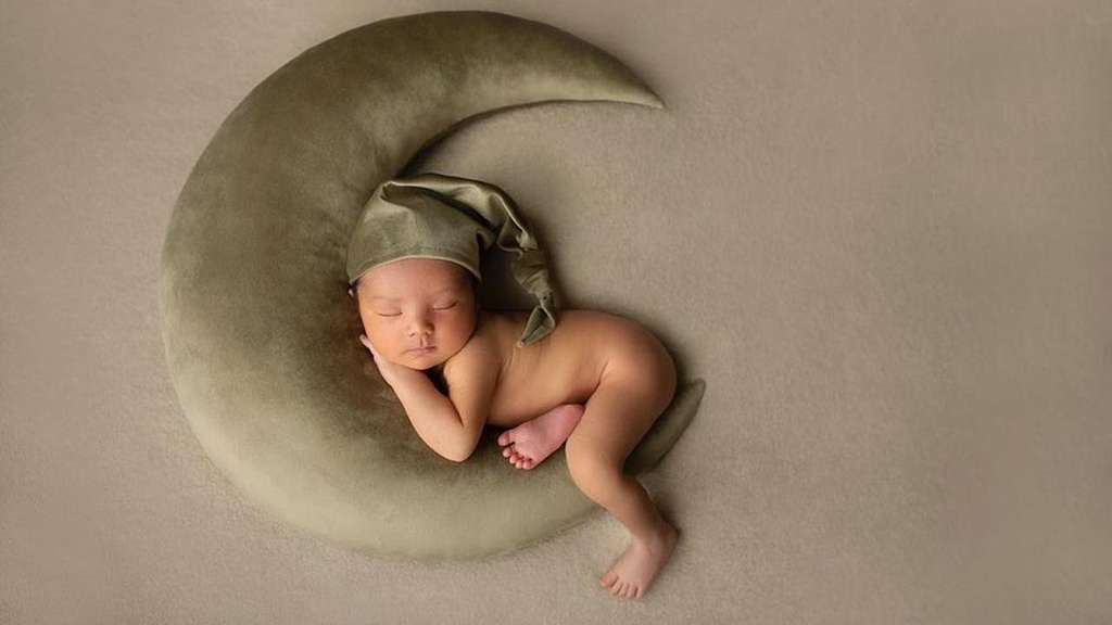 Potret Menggemaskan Baby Shaquille, Anak Roger & Cut Meyriska