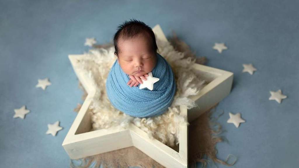 Potret Menggemaskan Baby Shaquille, Anak Roger & Cut Meyriska