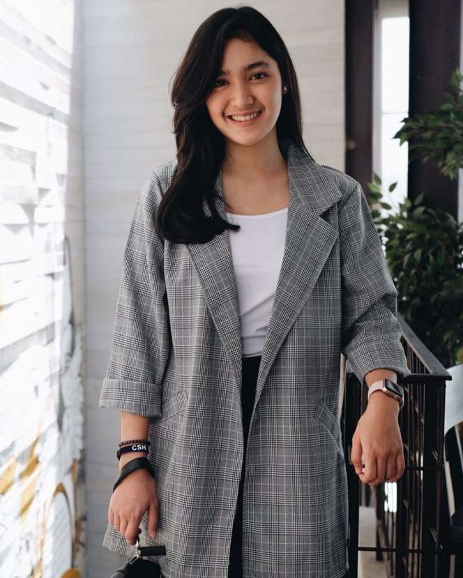 Mengintip Pesona Cut Syifa, Bukti Cantiknya Gak Kaleng-kaleng!