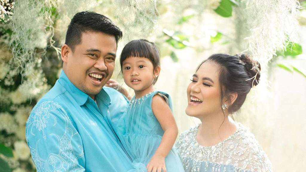 5 Potret Maternity Kehamilan Kedua Kahiyang Ayu, Cantik!