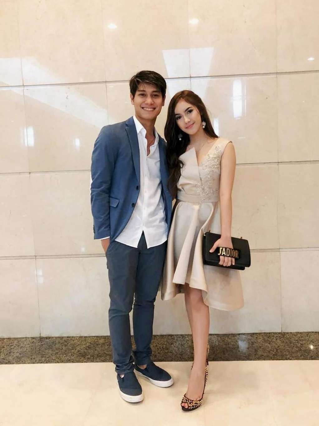 Potret Mantan Kekasih Rizky Billar, Cantiknya Masya Allah!
