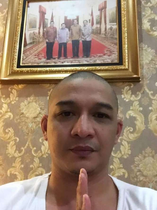 Potret Pasha Ungu Cukur Rambutnya Jadi Botak
