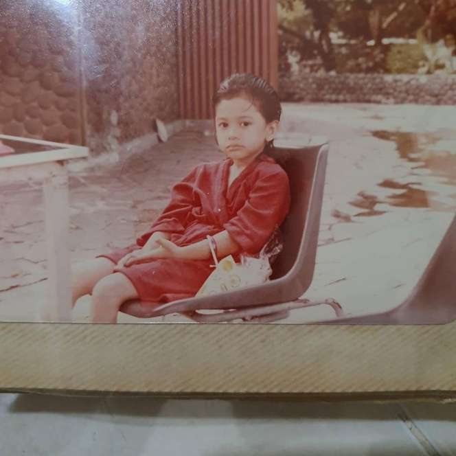 Tak Pernah Terekspos, Potret Masa Kecil Jihan Fahira