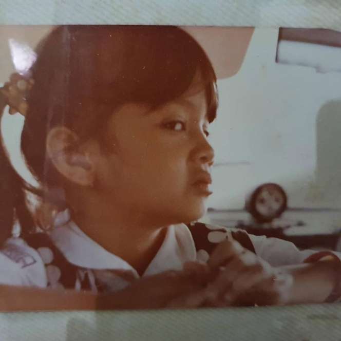 Tak Pernah Terekspos, Potret Masa Kecil Jihan Fahira
