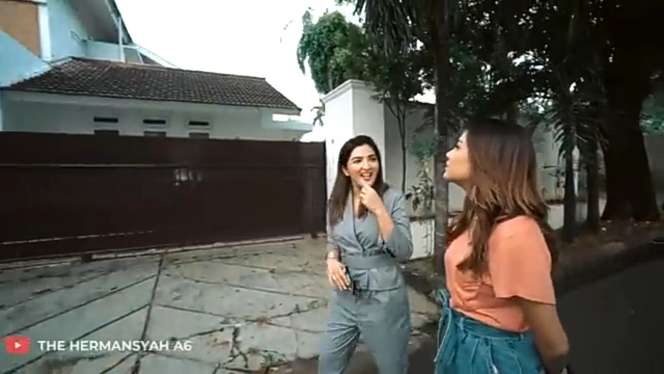 Mengintip Potret Rumah Masa Kecil Ashanty, Bikin Aurel Melongo