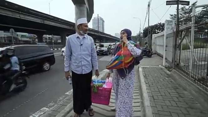 Potret Romantis Kartika Putri Belanja ke Pasar Bareng Suami
