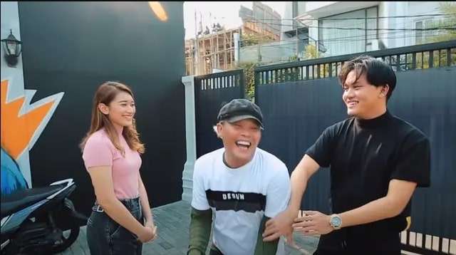 Gemas! Potret Pertemuan Pertama Rizky Febian & Amanda Caesa