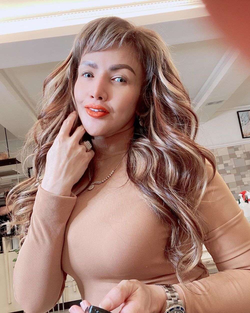 Potret Barbie Kumalasari Usai Sambung Rambut, Yay or Nay?