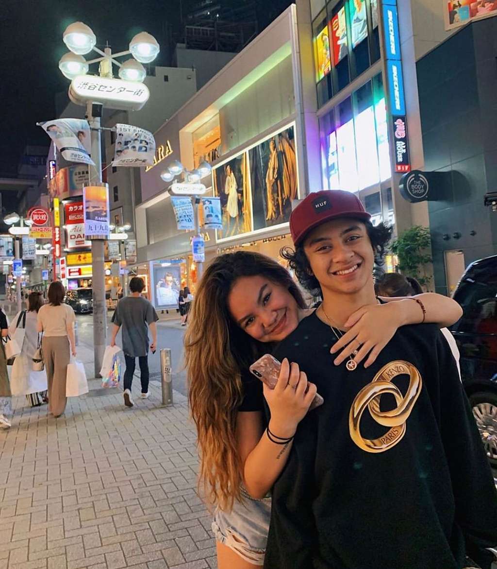 Adhisty Zara & 4 Pasangan Seleb dengan Gaya Pacaran Vulgar