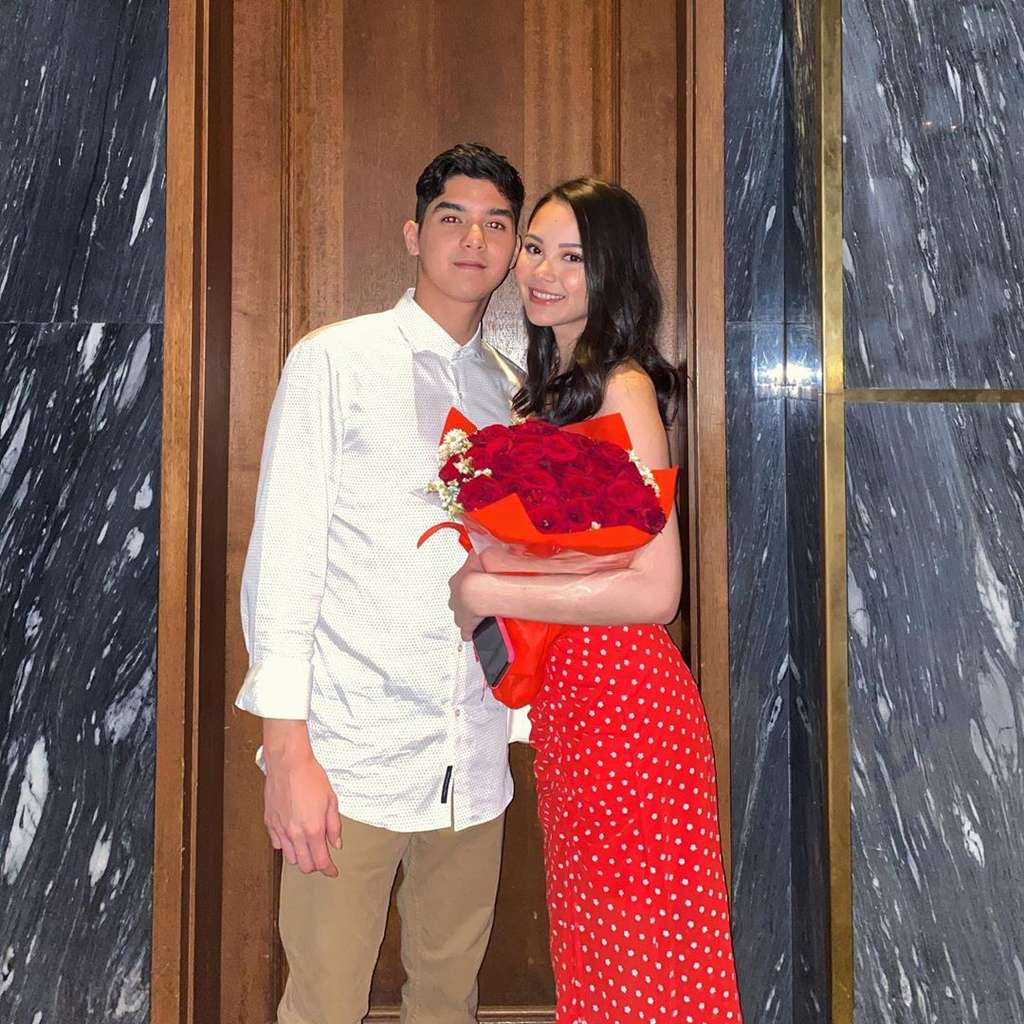 Adhisty Zara & 4 Pasangan Seleb dengan Gaya Pacaran Vulgar