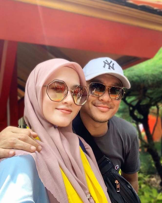 Penantian 6 Tahun, Potret Lyra Virna Jelang Melahirkan