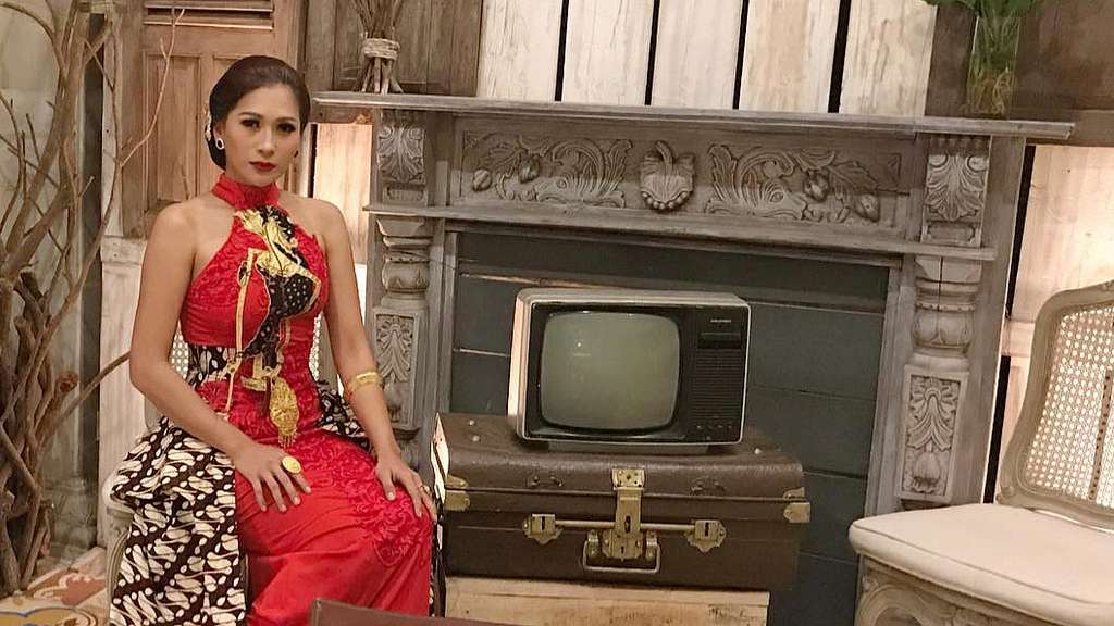 5 Potret Tata Janeeta dalam Balutan Kebaya, Fix Cantik Banget!