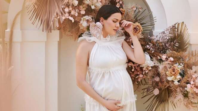 Potret Selebriti Hamil Anak Kedua di Tengah Pandemi Corona