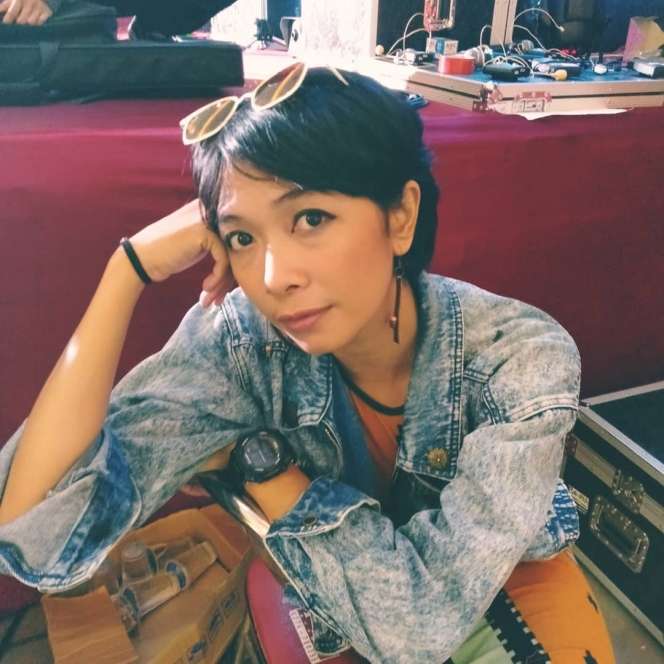 Intip Potret Pemeran Yu Tri 'Tilik' di Dunia Nyata, Manglingi!