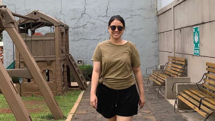 5 Potret Terbaru Tya Ariestya, Turun Berat Badan Hingga 13 Kg 