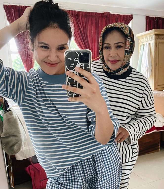 Potret 5 Anak Penyanyi Dangdut, Nggak Kalah Cantik dari Ibunya