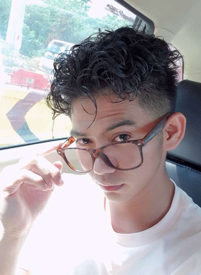 Penampilan Terbaru Rizky DA2 di Tengah Prahara Rumah Tangganya