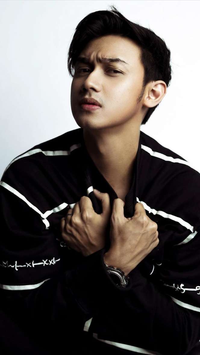 5 Pemotretan Aktor Ganteng Bergaya ala Korea, Yay Or Nay?