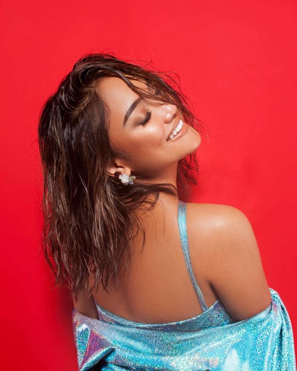 5 Potret Seleb Indonesia Berkulit Eksotis, Cantik Memesona!