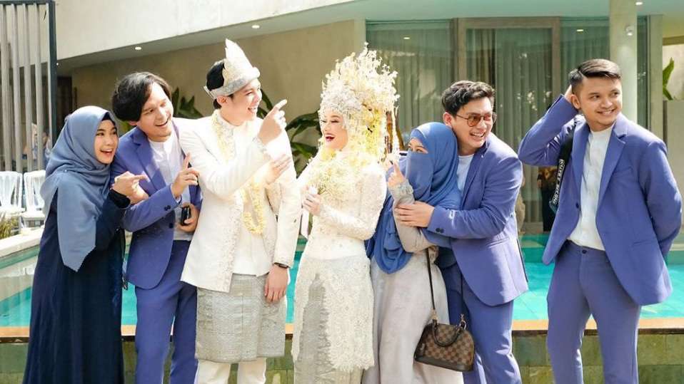 5 Potret Personel ADAM, Group Vokal Islami Masa Kini