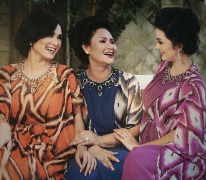 Mengintip Foto Lawas Krisdayanti, Dari Balita Hingga Jadi Diva