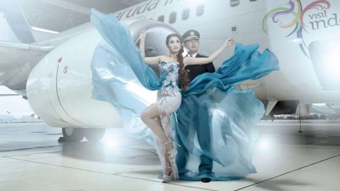 Deretan Potret Bahagia 5 Seleb yang Menikah dengan Pilot