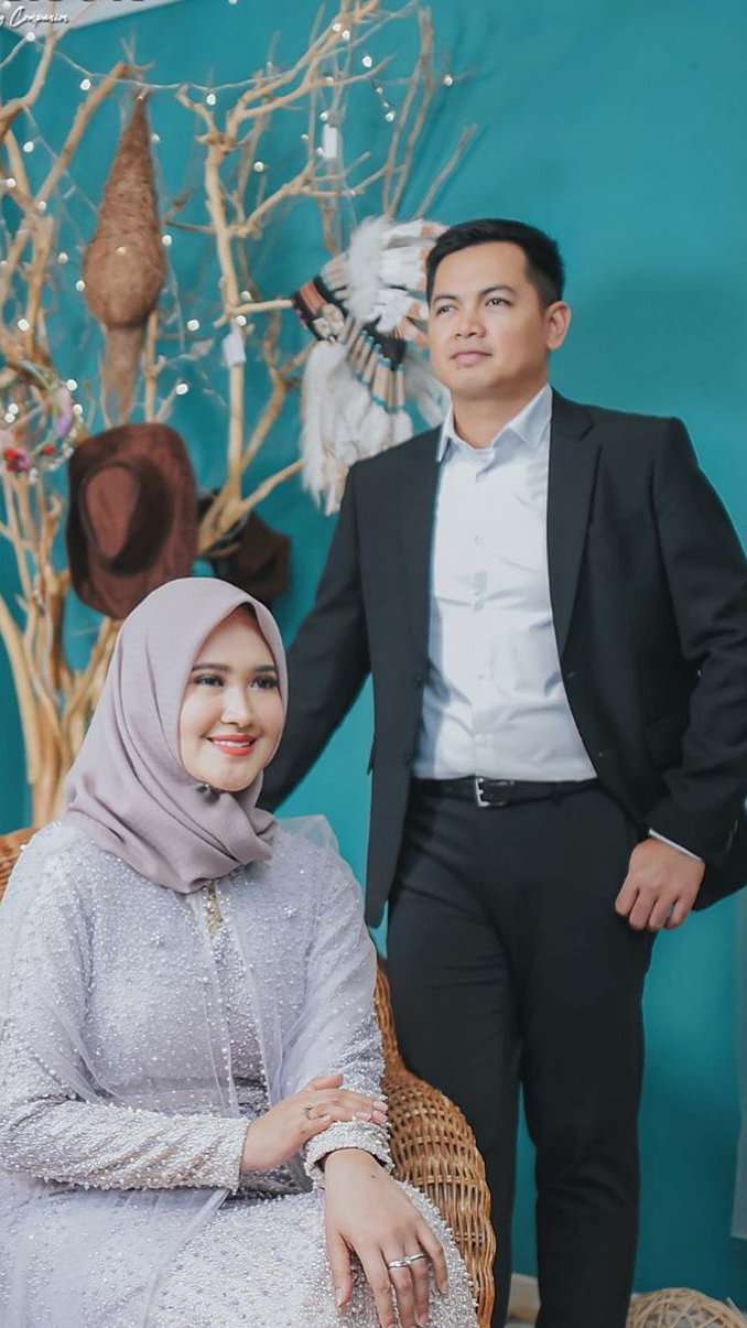 Ketemu Jodoh di Pesawat, 5 Seleb Pria Ini Nikahi Pramugari