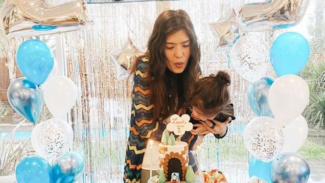 Potret Ultah Putra ke-2 Carissa Putri, Bahagia Meski Sederhana