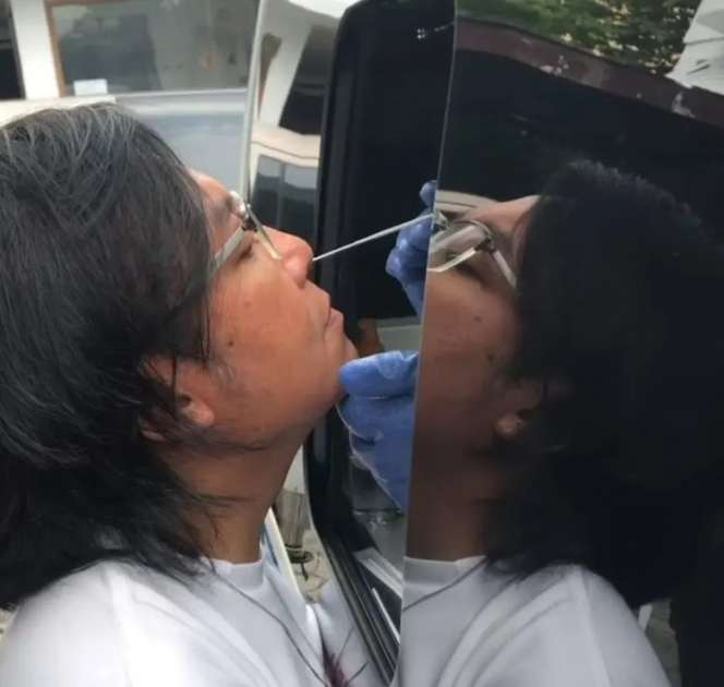 Potret Ekspresi 5 Seleb Jalani Swab Test Covid-19, Bikin Ngilu