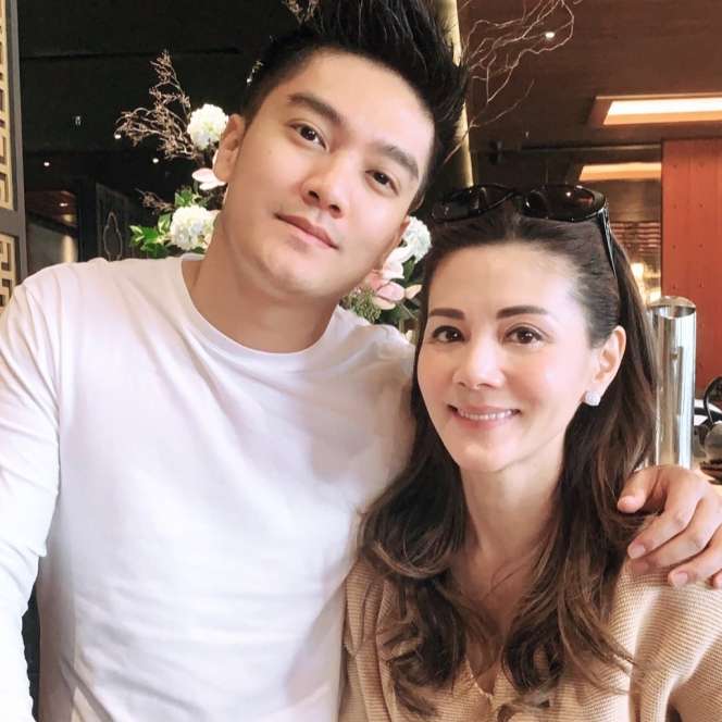 5 Potret Cantiknya Margaret Vivi Calon Ibu Mertua Boy William