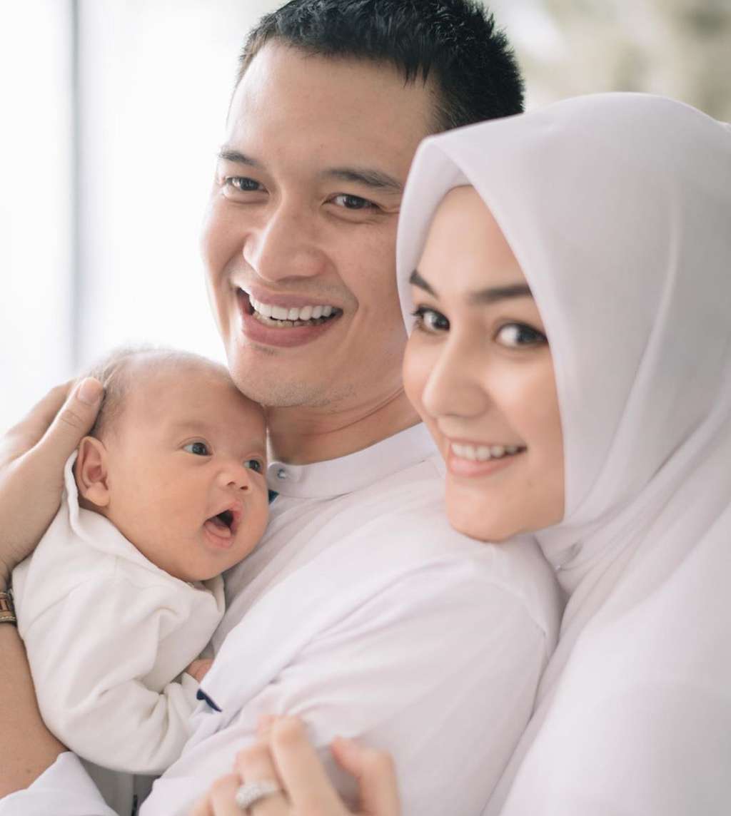 5 Potret Aqiqah Megah nan Khidmat Anak Citra Kirana & Rezky