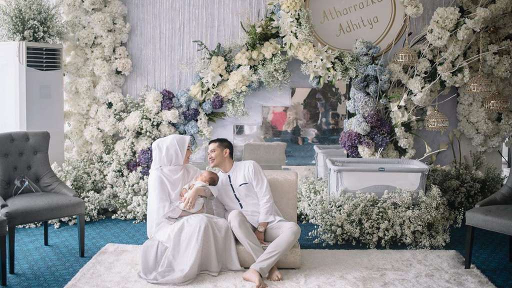 5 Potret Aqiqah Megah nan Khidmat Anak Citra Kirana & Rezky
