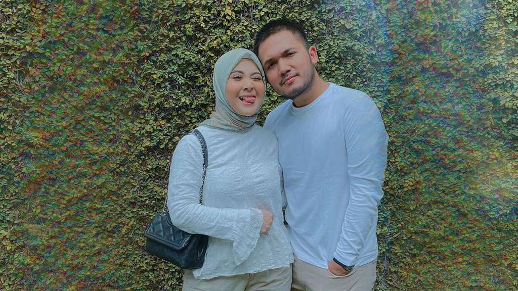 5 Potret Prewedding Kesha Ratuliu di Bali, Penuh Kebahagiaan