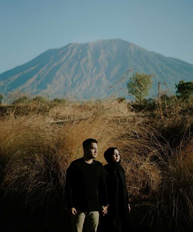 5 Potret Prewedding Kesha Ratuliu di Bali, Penuh Kebahagiaan