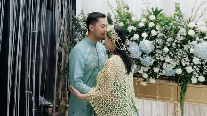 5 Momen Siraman 7 Bulanan Zaskia Gotik