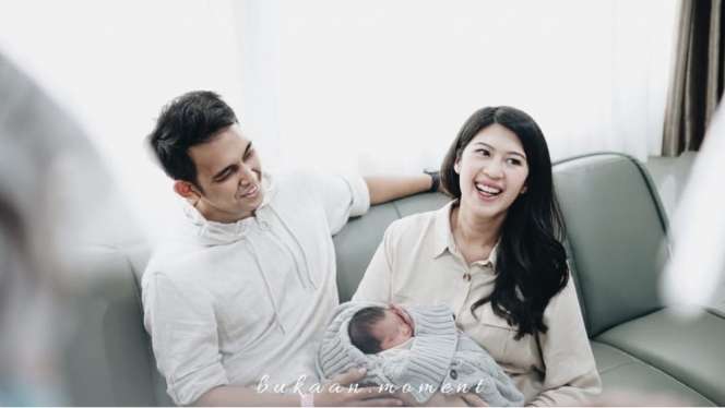 Potret Bahagia Naga Eks Lyla & Istri Dikaruniai Anak Pertama